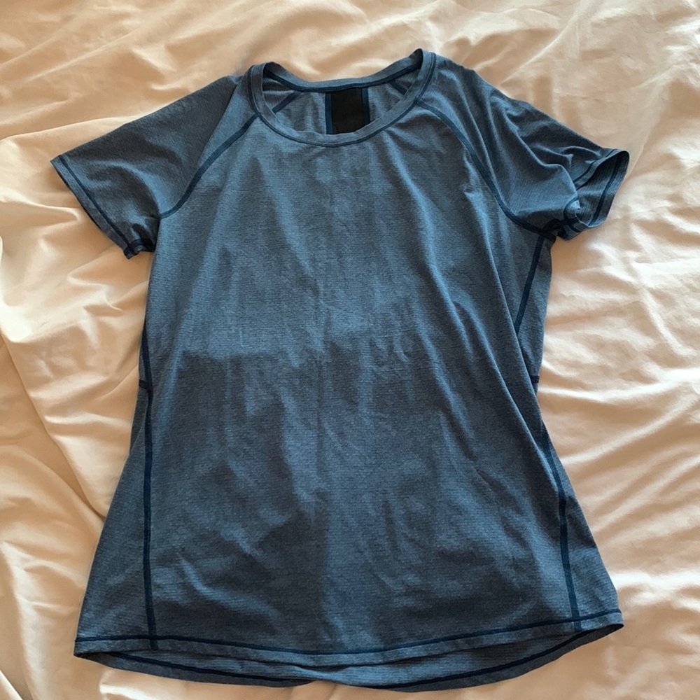 Lucy blue workout top